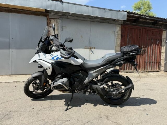 БМВ 3302, объемом двигателя 1.3 л и пробегом 0 тыс. км за 9300 $, фото 1 на Automoto.ua