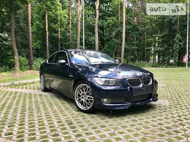 Синий БМВ 335, объемом двигателя 3 л и пробегом 115 тыс. км за 16000 $, фото 1 на Automoto.ua