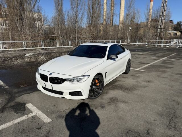 Белый БМВ 4 Серия, объемом двигателя 2 л и пробегом 202 тыс. км за 17000 $, фото 1 на Automoto.ua