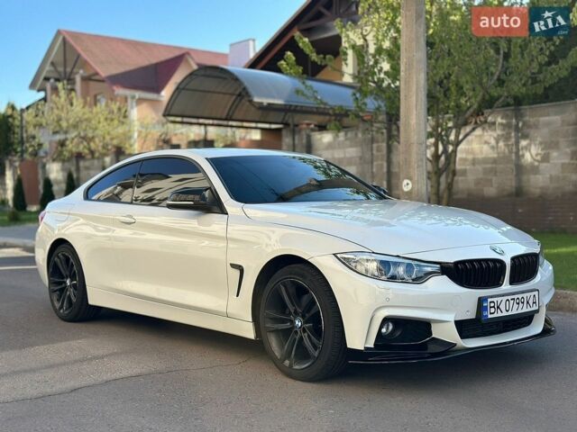 Белый БМВ 4 Серия, объемом двигателя 2 л и пробегом 139 тыс. км за 15900 $, фото 1 на Automoto.ua