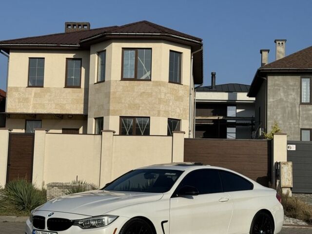 Белый БМВ 4 Серия, объемом двигателя 2 л и пробегом 190 тыс. км за 14500 $, фото 1 на Automoto.ua