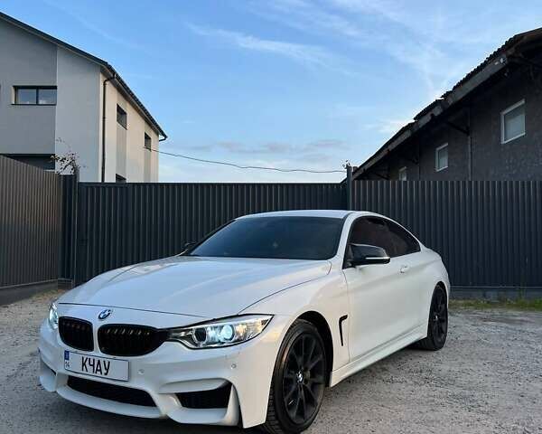 Белый БМВ 4 Серия, объемом двигателя 2.98 л и пробегом 140 тыс. км за 21500 $, фото 1 на Automoto.ua