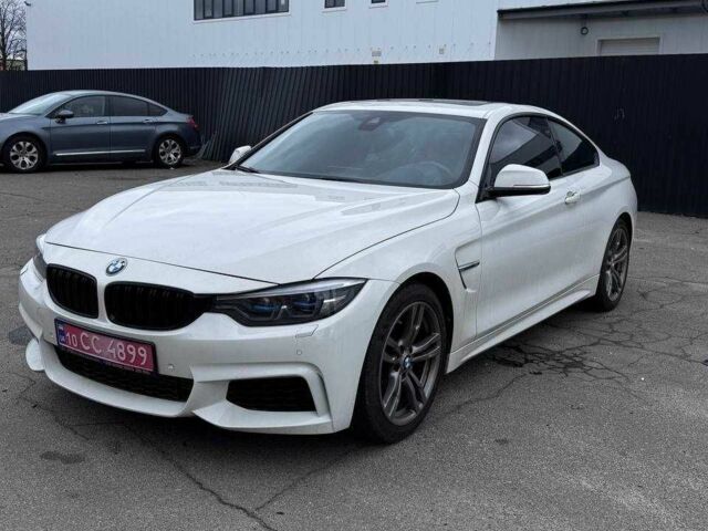 Белый БМВ 4 Серия, объемом двигателя 0 л и пробегом 160 тыс. км за 16000 $, фото 1 на Automoto.ua