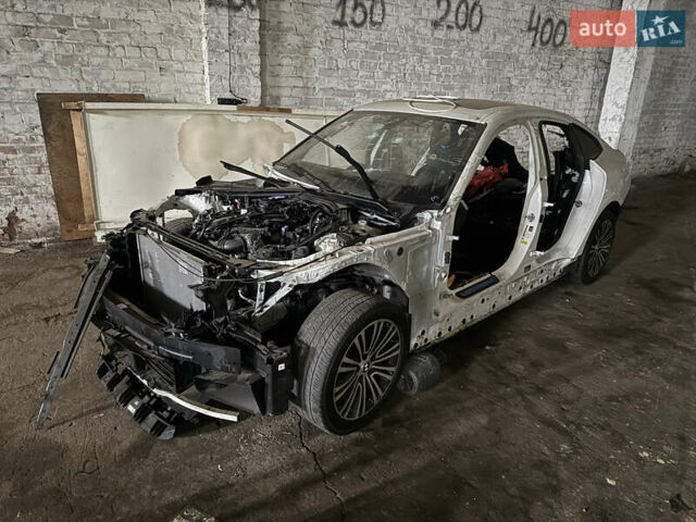 Белый БМВ 4 Серия, объемом двигателя 3 л и пробегом 1 тыс. км за 20500 $, фото 1 на Automoto.ua