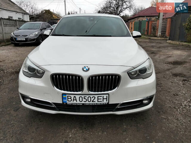 Белый БМВ 5 Серия ГТ, объемом двигателя 2.98 л и пробегом 151 тыс. км за 17500 $, фото 1 на Automoto.ua