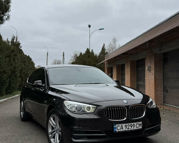 Коричневый БМВ 5 Серия ГТ, объемом двигателя 2 л и пробегом 267 тыс. км за 17700 $, фото 1 на Automoto.ua