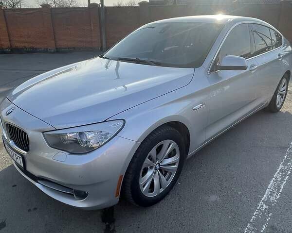 Серый БМВ 5 Серия ГТ, объемом двигателя 2.98 л и пробегом 205 тыс. км за 12000 $, фото 1 на Automoto.ua