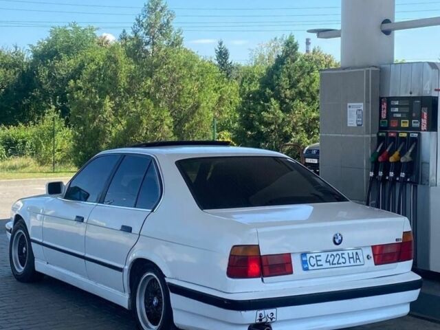 БМВ 5 Серия 1989 в Черновцах на Automoto.ua Белый БМВ 5 Серия, объемом двигателя 2.5 л и пробегом 200 тыс. км за 1500 $, фото 1 на Automoto.ua