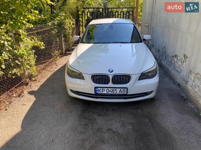Білий БМВ 5 Серія, об'ємом двигуна 3 л та пробігом 352 тис. км за 8700 $, фото 1 на Automoto.ua