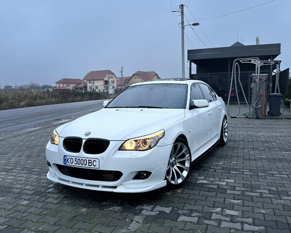 Белый БМВ 5 Серия, объемом двигателя 2 л и пробегом 315 тыс. км за 13800 $, фото 1 на Automoto.ua