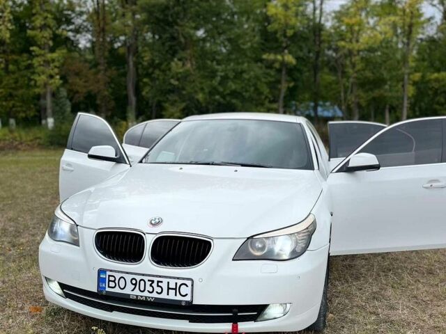 Білий БМВ 5 Серія, об'ємом двигуна 2 л та пробігом 333 тис. км за 8200 $, фото 1 на Automoto.ua
