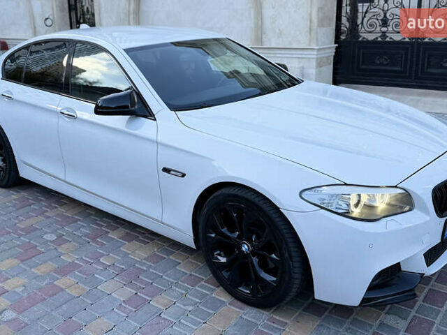 Білий БМВ 5 Серія, об'ємом двигуна 2.5 л та пробігом 240 тис. км за 12900 $, фото 1 на Automoto.ua
