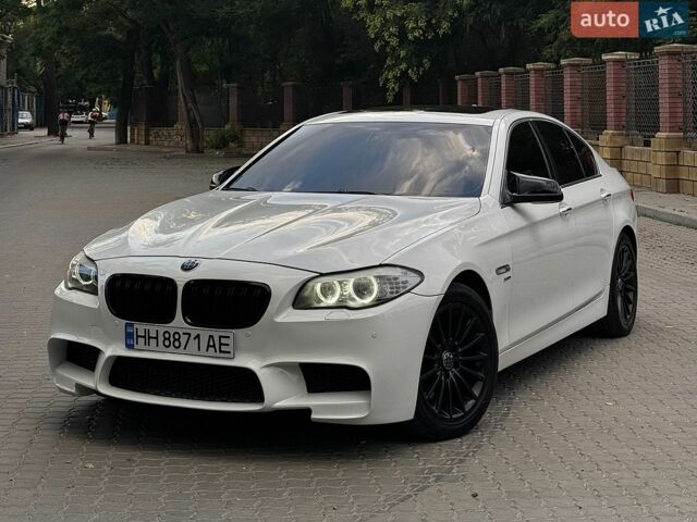 Белый БМВ 5 Серия, объемом двигателя 2.99 л и пробегом 256 тыс. км за 11900 $, фото 1 на Automoto.ua