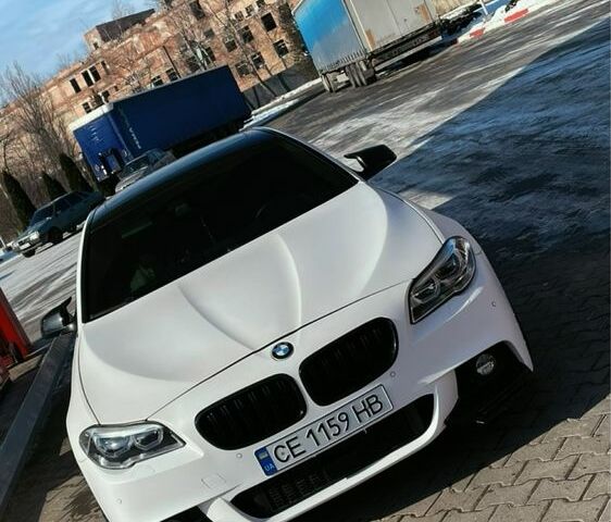 Білий БМВ 5 Серія, об'ємом двигуна 3 л та пробігом 200 тис. км за 16000 $, фото 1 на Automoto.ua