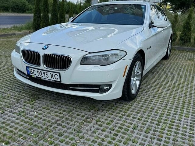 Білий БМВ 5 Серія, об'ємом двигуна 2 л та пробігом 217 тис. км за 10500 $, фото 1 на Automoto.ua
