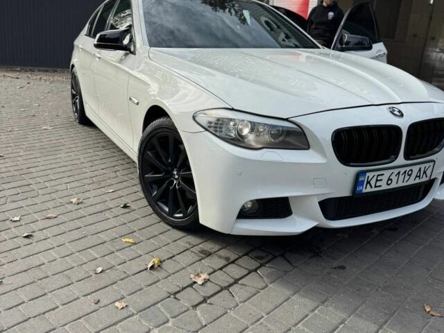 Белый БМВ 5 Серия, объемом двигателя 3 л и пробегом 261 тыс. км за 14100 $, фото 1 на Automoto.ua