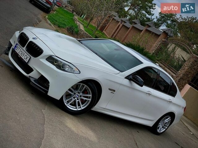 Білий БМВ 5 Серія, об'ємом двигуна 2.99 л та пробігом 231 тис. км за 13799 $, фото 1 на Automoto.ua