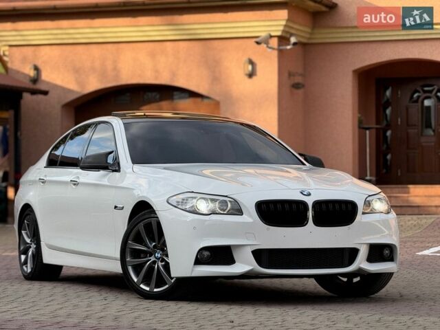 Белый БМВ 5 Серия, объемом двигателя 2.99 л и пробегом 212 тыс. км за 12500 $, фото 1 на Automoto.ua
