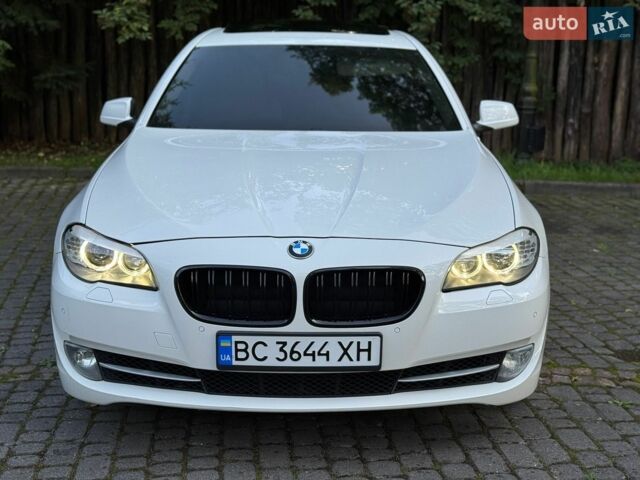 Белый БМВ 5 Серия, объемом двигателя 2 л и пробегом 198 тыс. км за 10900 $, фото 1 на Automoto.ua