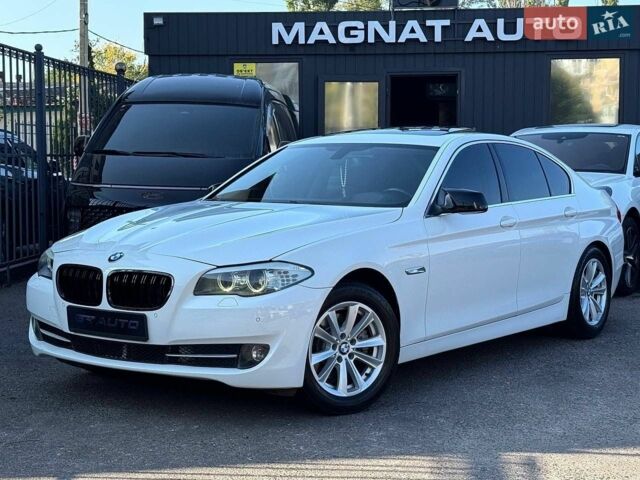 Белый БМВ 5 Серия, объемом двигателя 2.99 л и пробегом 255 тыс. км за 13900 $, фото 1 на Automoto.ua