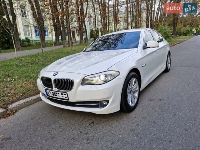 Белый БМВ 5 Серия, объемом двигателя 2 л и пробегом 83 тыс. км за 17500 $, фото 1 на Automoto.ua