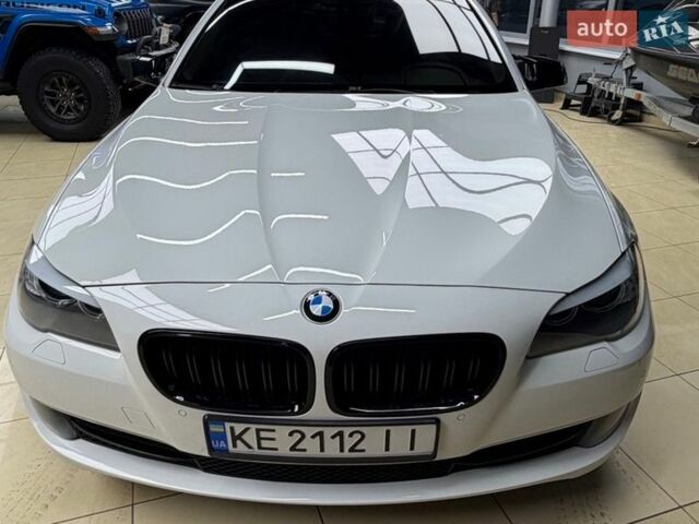 Білий БМВ 5 Серія, об'ємом двигуна 2 л та пробігом 177 тис. км за 17000 $, фото 1 на Automoto.ua