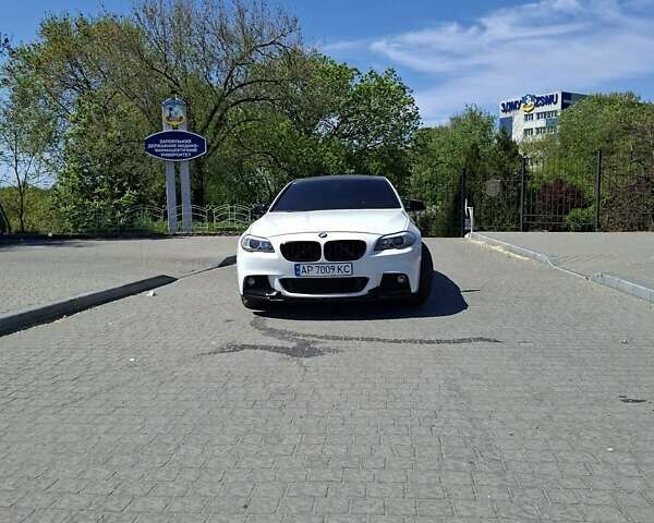 БМВ 5 Серія 2012 у Запоріжжя на Automoto.ua Білий БМВ 5 Серія, об'ємом двигуна 2 л та пробігом 220 тис. км за 13499 $, фото 1 на Automoto.ua