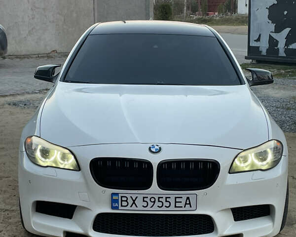 Білий БМВ 5 Серія, об'ємом двигуна 2.99 л та пробігом 301 тис. км за 16999 $, фото 1 на Automoto.ua