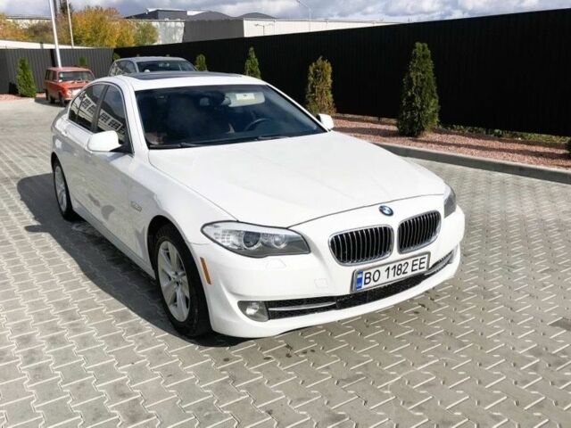 Белый БМВ 5 Серия, объемом двигателя 2 л и пробегом 173 тыс. км за 13500 $, фото 1 на Automoto.ua