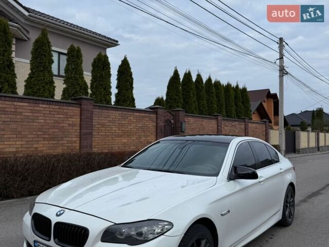 Белый БМВ 5 Серия, объемом двигателя 2 л и пробегом 320 тыс. км за 12999 $, фото 1 на Automoto.ua