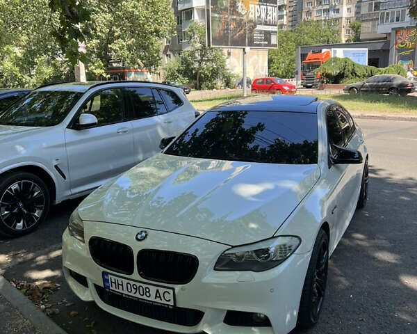 Білий БМВ 5 Серія, об'ємом двигуна 2.98 л та пробігом 260 тис. км за 14500 $, фото 1 на Automoto.ua