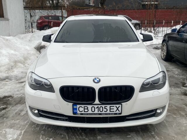 Білий БМВ 5 Серія, об'ємом двигуна 2 л та пробігом 280 тис. км за 12200 $, фото 1 на Automoto.ua