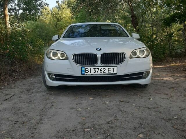 Белый БМВ 5 Серия, объемом двигателя 2 л и пробегом 221 тыс. км за 14000 $, фото 1 на Automoto.ua