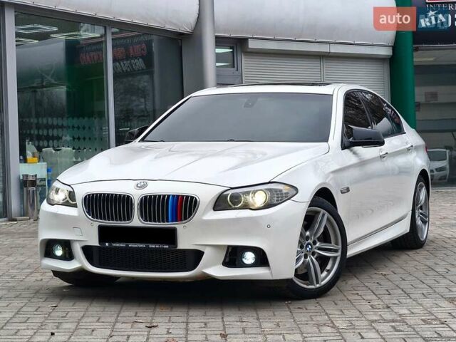 Білий БМВ 5 Серія, об'ємом двигуна 3 л та пробігом 208 тис. км за 14950 $, фото 1 на Automoto.ua