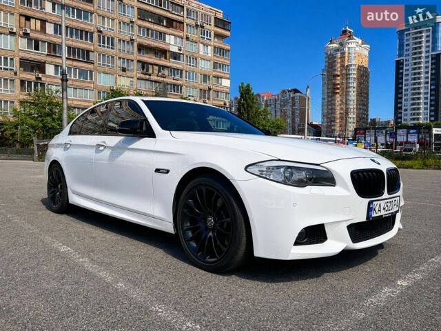 Белый БМВ 5 Серия, объемом двигателя 2.98 л и пробегом 220 тыс. км за 14400 $, фото 1 на Automoto.ua