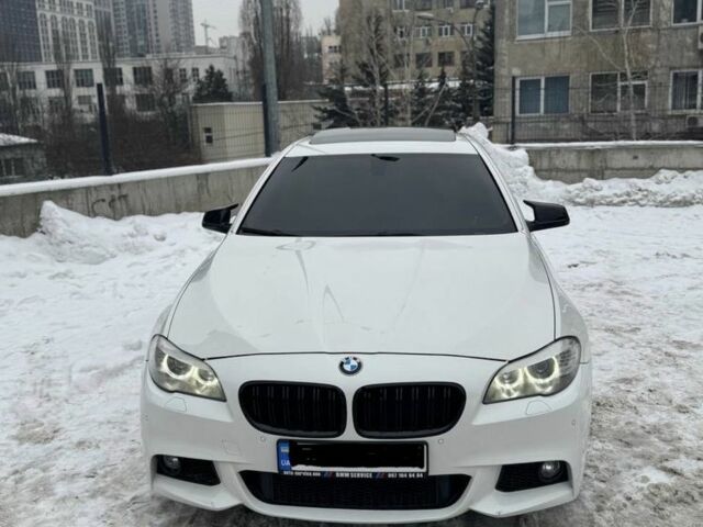 Білий БМВ 5 Серія, об'ємом двигуна 2 л та пробігом 250 тис. км за 13000 $, фото 1 на Automoto.ua