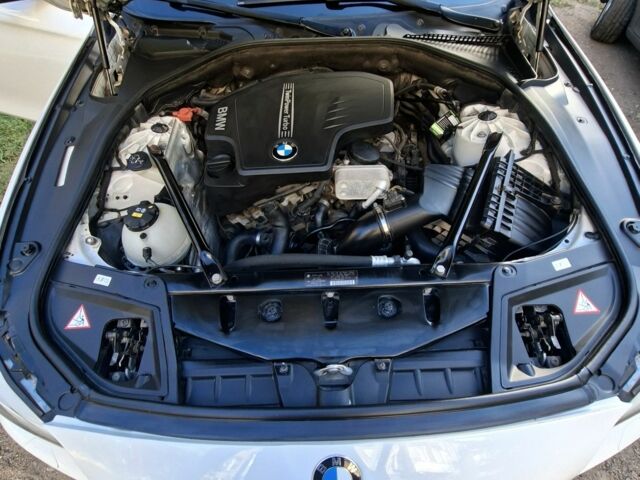 БМВ 5 Серия 2012 в Запорожье на Automoto.ua Белый БМВ 5 Серия, объемом двигателя 2 л и пробегом 220 тыс. км за 13546 $, фото 1 на Automoto.ua