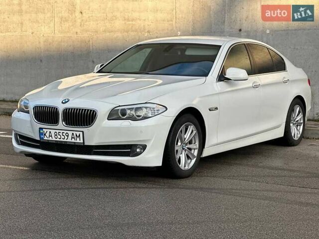 БМВ 5 Серия 2012 в Киеве на Automoto.ua Белый БМВ 5 Серия, объемом двигателя 2 л и пробегом 140 тыс. км за 15000 $, фото 1 на Automoto.ua