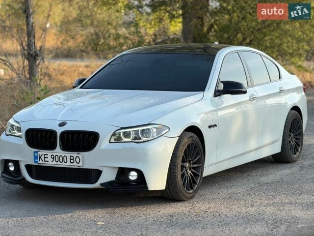 Білий БМВ 5 Серія, об'ємом двигуна 2 л та пробігом 235 тис. км за 17300 $, фото 1 на Automoto.ua