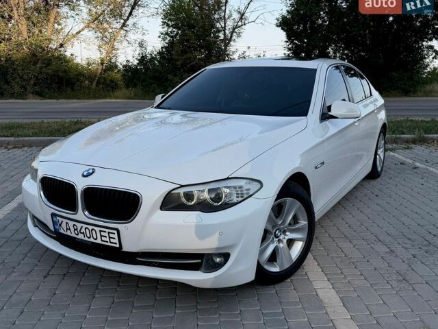 Білий БМВ 5 Серія, об'ємом двигуна 2 л та пробігом 207 тис. км за 11500 $, фото 1 на Automoto.ua