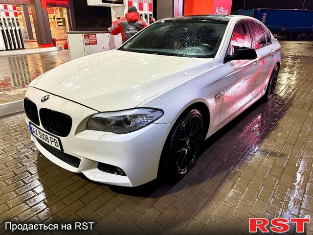 Белый БМВ 5 Серия, объемом двигателя 2 л и пробегом 26000 тыс. км за 14000 $, фото 1 на Automoto.ua