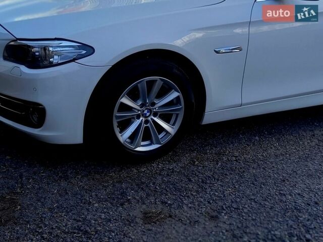 Белый БМВ 5 Серия, объемом двигателя 2 л и пробегом 109 тыс. км за 17500 $, фото 1 на Automoto.ua