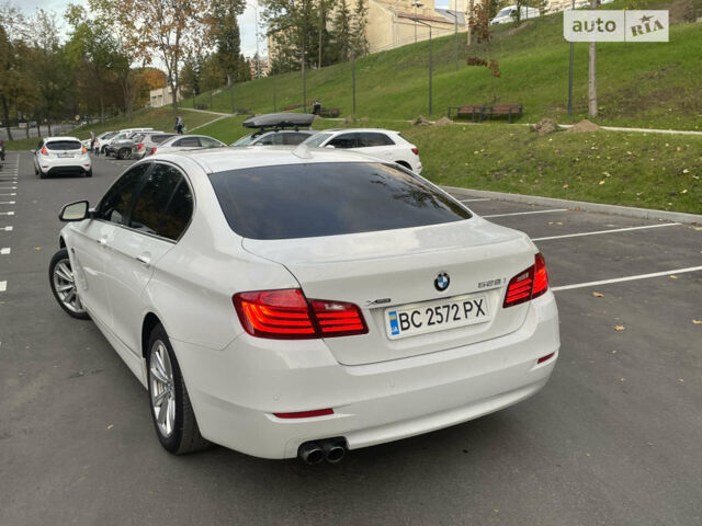 Білий БМВ 5 Серія, об'ємом двигуна 2 л та пробігом 168 тис. км за 13300 $, фото 1 на Automoto.ua