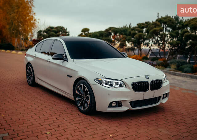 Белый БМВ 5 Серия, объемом двигателя 2 л и пробегом 282 тыс. км за 17500 $, фото 1 на Automoto.ua