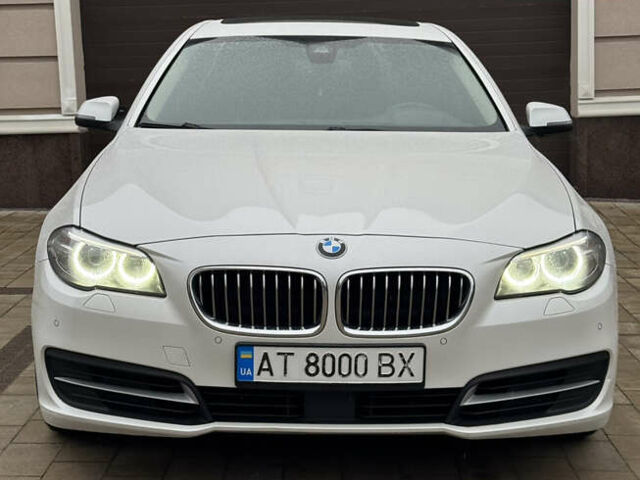 Белый БМВ 5 Серия, объемом двигателя 2 л и пробегом 241 тыс. км за 19000 $, фото 1 на Automoto.ua