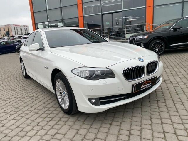 Белый БМВ 5 Серия, объемом двигателя 2 л и пробегом 200 тыс. км за 14500 $, фото 1 на Automoto.ua