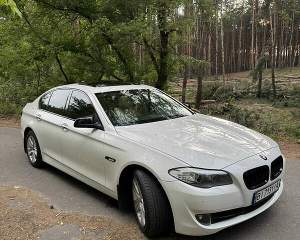 Белый БМВ 5 Серия, объемом двигателя 2 л и пробегом 196 тыс. км за 14300 $, фото 1 на Automoto.ua