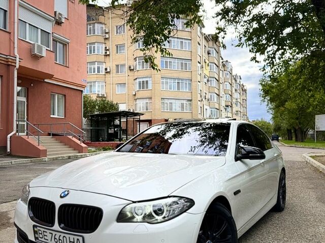 Белый БМВ 5 Серия, объемом двигателя 3 л и пробегом 185 тыс. км за 17900 $, фото 1 на Automoto.ua