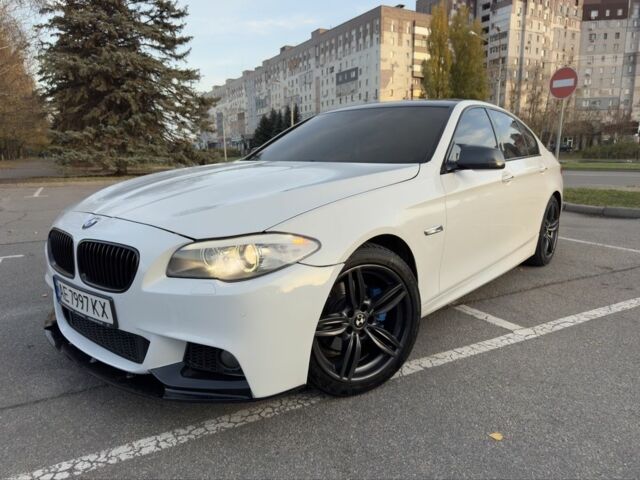 БМВ 5 Серия 2013 в Кривом Роге на Automoto.ua Белый БМВ 5 Серия, объемом двигателя 2 л и пробегом 260 тыс. км за 13500 $, фото 1 на Automoto.ua