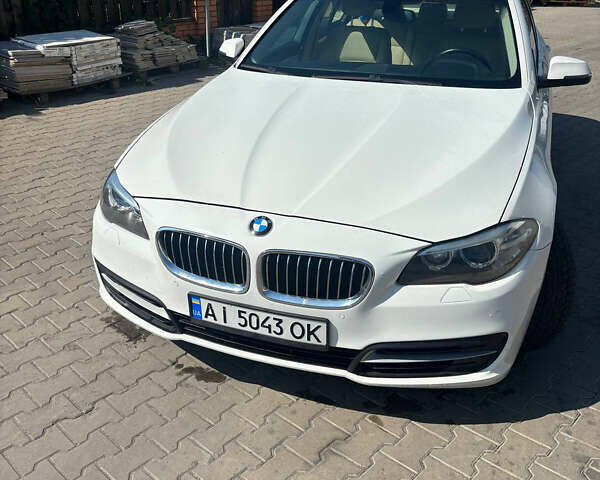 Белый БМВ 5 Серия, объемом двигателя 2 л и пробегом 160 тыс. км за 13600 $, фото 1 на Automoto.ua